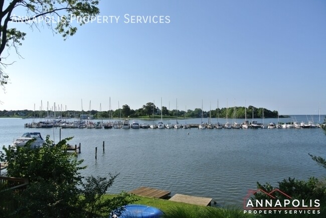 Building Photo - 403 Edgemere Dr