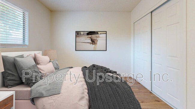 Building Photo - 2741 Gilmore Ln