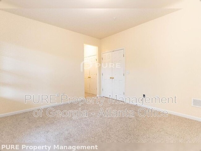 Building Photo - 1741 Highlands View Dr