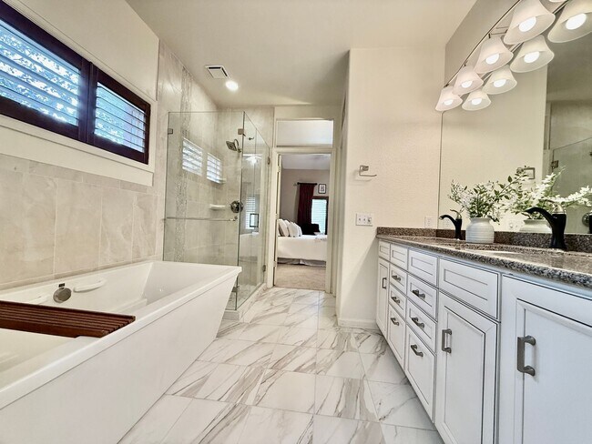 Building Photo - 3805 Brushland Ct