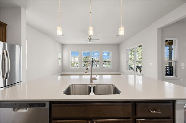 Building Photo - 7102 Cut Plains Trail