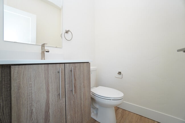 Building Photo - 4629 N Iota Ln