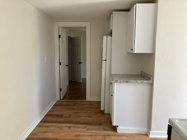 Building Photo - 10 School St