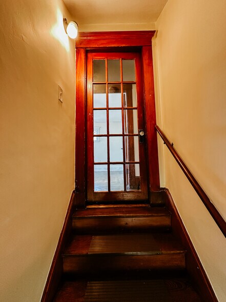 Building Photo - 34 Brooksdale Rd