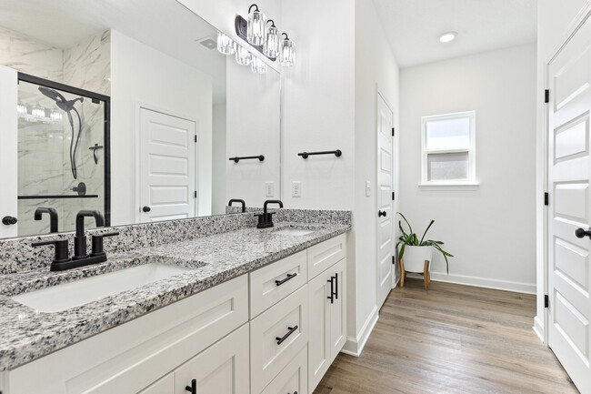 Building Photo - 65 Marsh Landing N