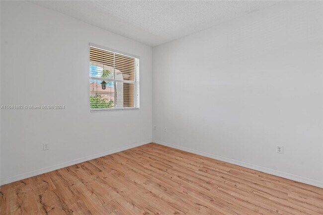 Building Photo - 2258 NE 42nd Ave