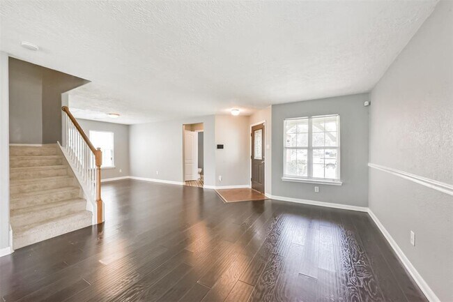 Building Photo - 22218 Orchard Dale Dr