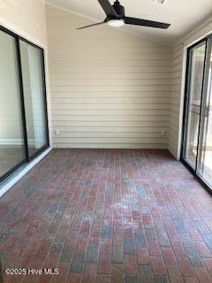 Building Photo - 6035 Inland Greens Dr