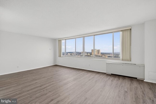 Building Photo - 11801 Rockville Pike