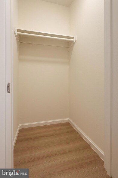 Building Photo - 1121 Arlington Blvd