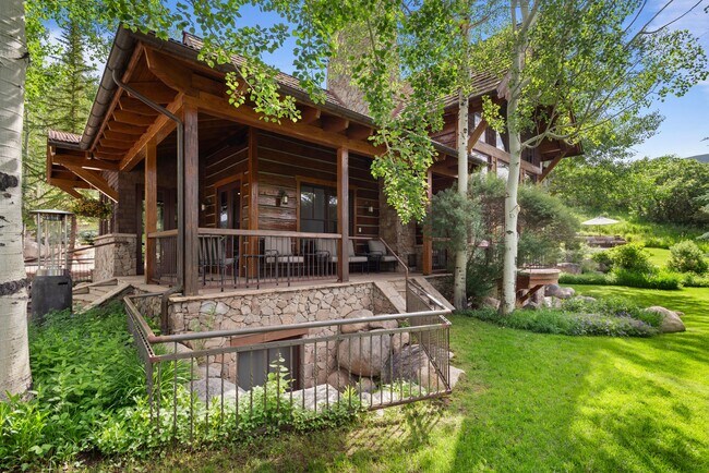 Building Photo - 27 Nighthawk Dr