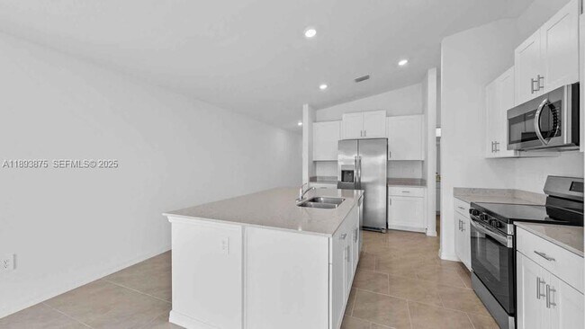 Building Photo - 17511 Monte Isola Wy