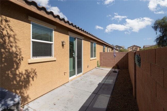 Building Photo - 1164 Campassole Ct