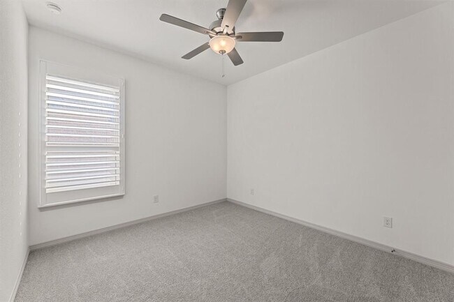 Building Photo - 1104 Spring Gulch Ln