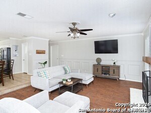 Building Photo - 18118 Summer Knoll