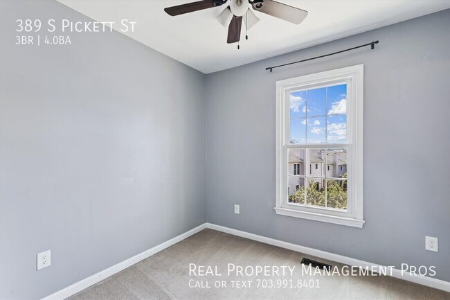 Building Photo - 389 S Pickett St