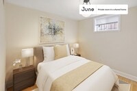 Building Photo - Room in Shared 2 bed/2 bath home