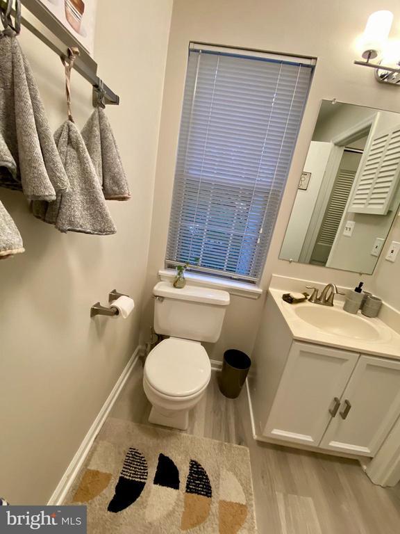 Building Photo - 2970 Yarling Ct