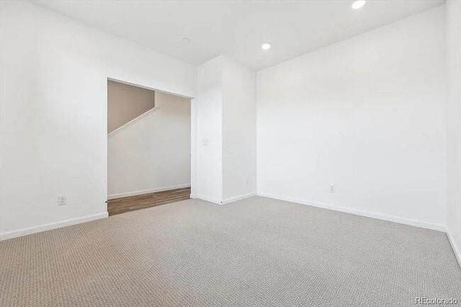 Building Photo - 6814 Merseyside Ln