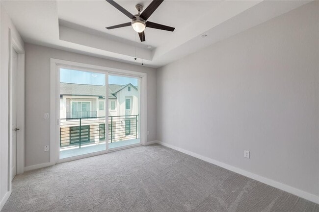 Building Photo - 12001 Vista Parke Dr