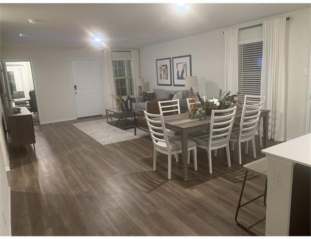 Building Photo - 2226 Nightgrove Cir