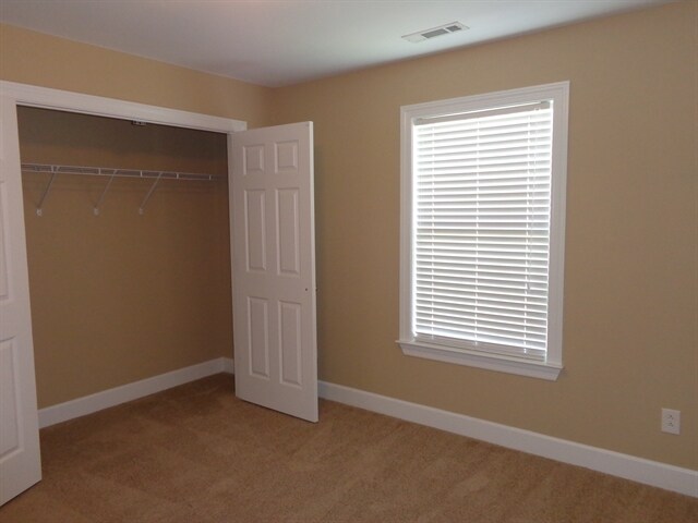 Building Photo - 5072 Republic Ave