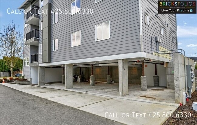 Building Photo - Beautiful Condo For Rent in Monroe