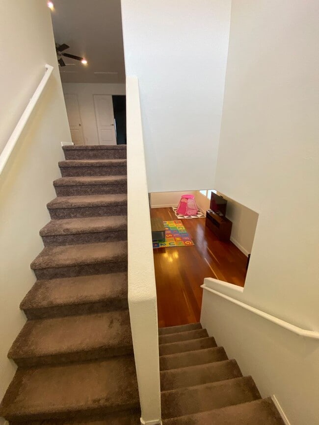 Building Photo - *COMING SOON* LAS VEGAS TWO STORY HOME WITH  4 BEDROOMS!!