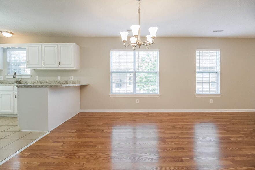 Building Photo - 3426 Cross Meadow Dr