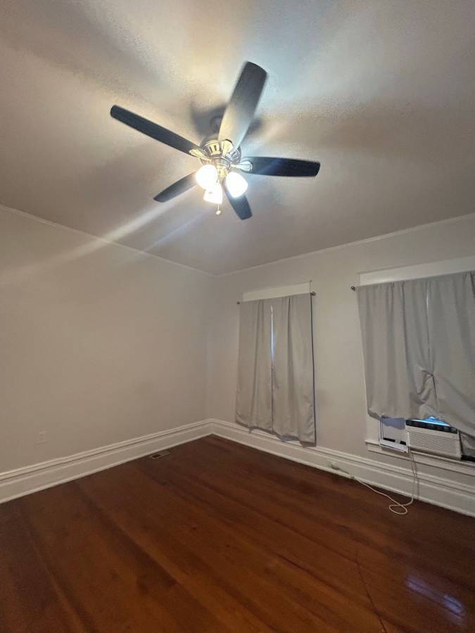 Building Photo - 315 Park Ave