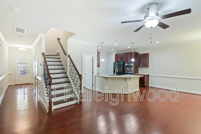 Building Photo - 2707 Masonboro Ferry Dr