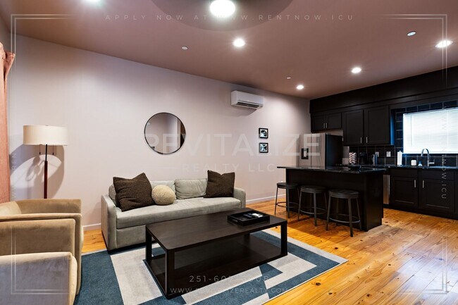 Primary Photo - Fully Furnished Townhome w/ Private Garage