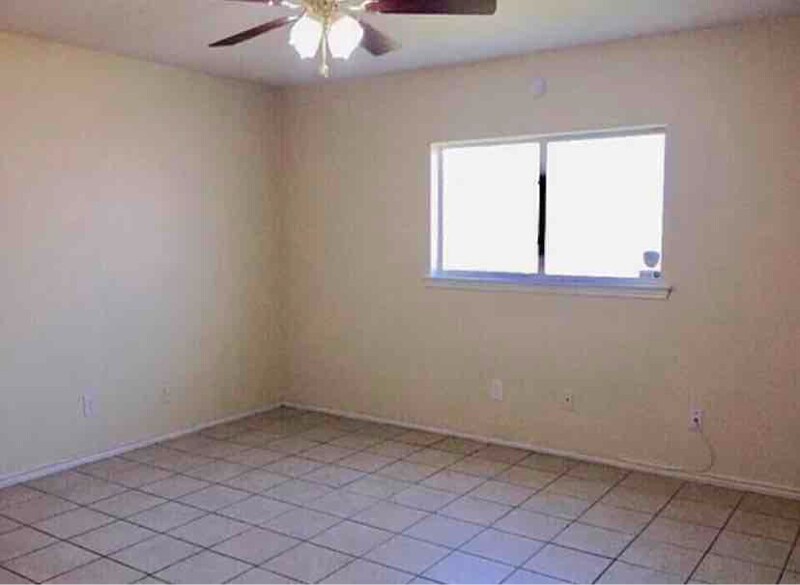 Building Photo - 7611 Oak Chase