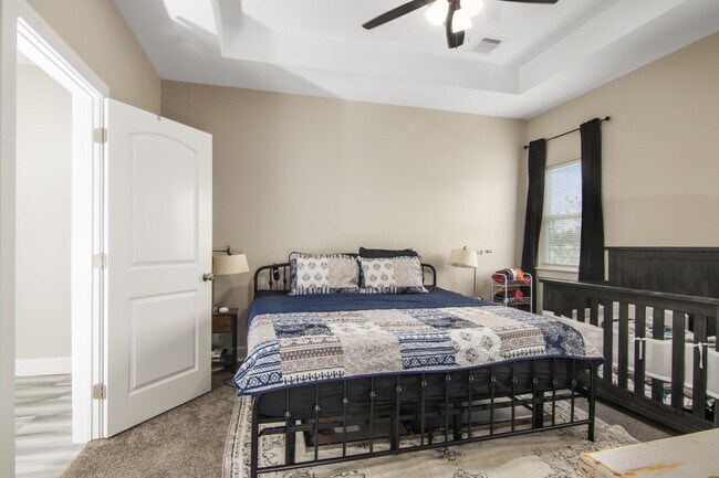 Building Photo - 5417 Texas St