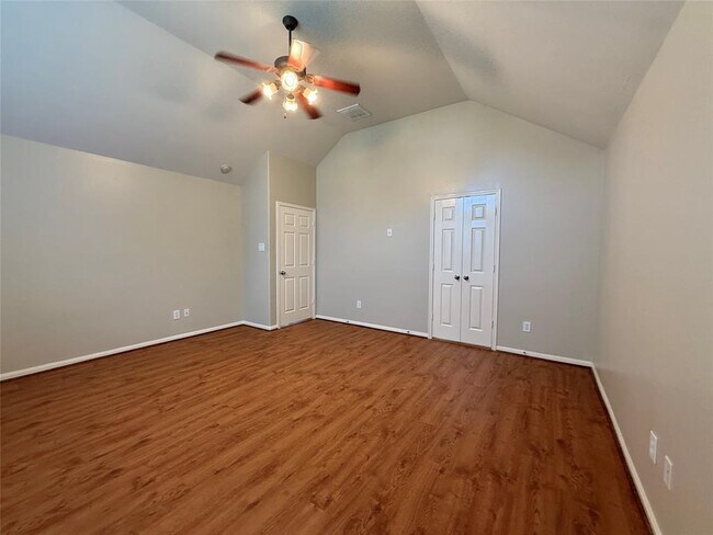 Building Photo - 11530 Columbia Pines Ln