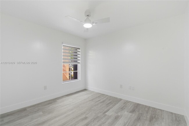 Building Photo - 164 NW 85th Ct