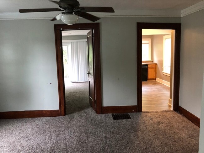 Building Photo - 3 BR/1 BA Home for rent