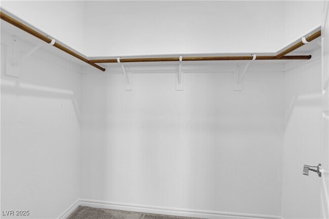 Building Photo - 195 Vander Rdg St