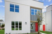 Building Photo - 13588 Ella Blvd