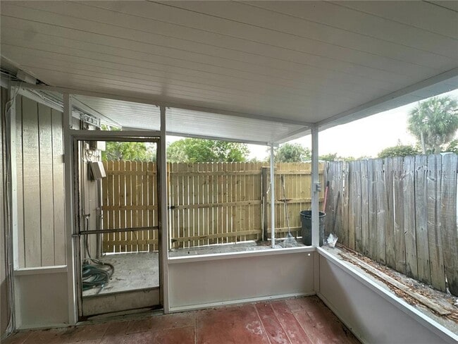 Building Photo - 4421 Gandy Cir