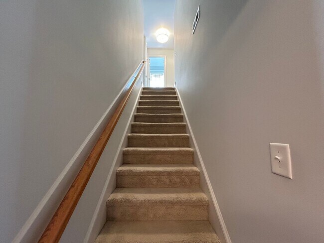 Building Photo - Oak Ridge at Plantation Landing | 4 Bedrooms, 3 Baths