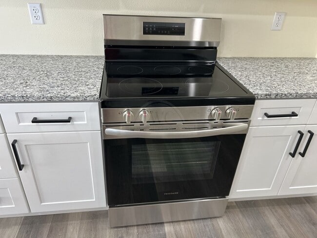 Building Photo - 5224 Rose Gdn Lp