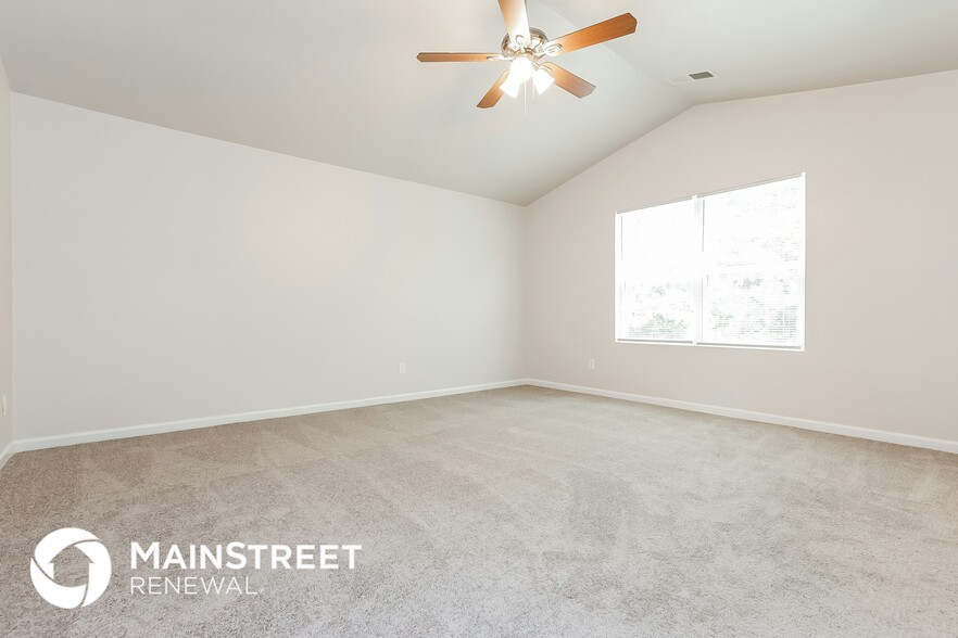 Building Photo - 508 Brady Dr