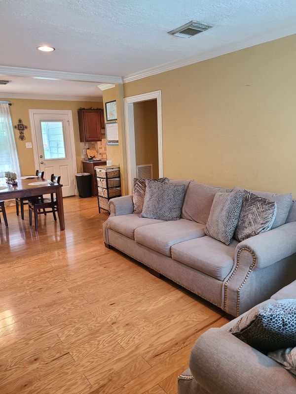 Building Photo - 6742 Feldspar St
