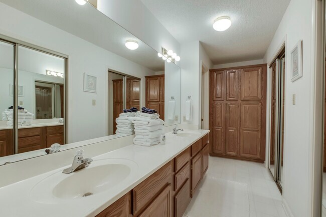Building Photo - 124 Agoli Way