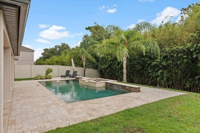Building Photo - 14823 Golden Sunburst Ave