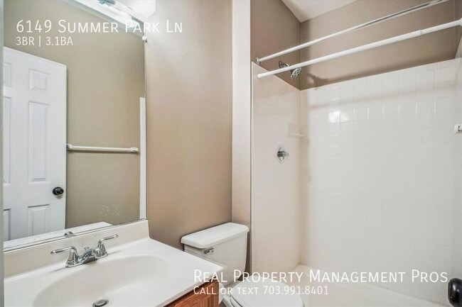 Building Photo - 6149 Summer Park Ln