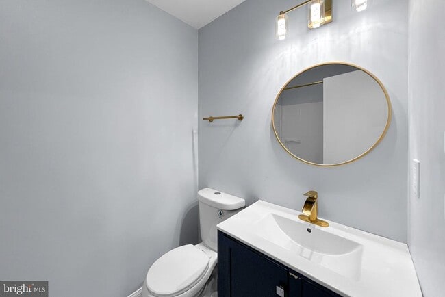 Building Photo - 2301 Herkimer St