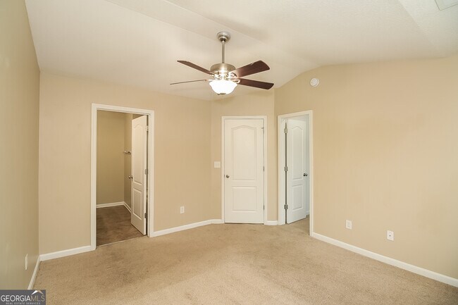 Building Photo - 2390 Bigwood Trail