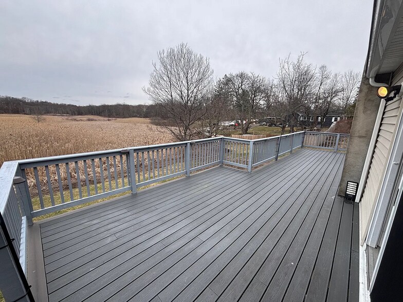 Building Photo - 7 Berry Rd